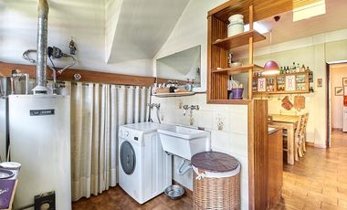 Chalet de 4 Ambientes en Castelar Sur con pileta y quincho