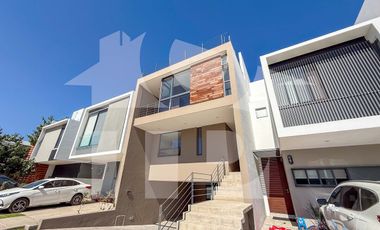 Casa en Venta, Galerías Santa Anita, Tlajomulco de Zúñiga