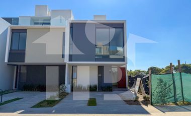 Casa en Venta, Galerías Santa Anita, Tlajomulco de Zúñiga