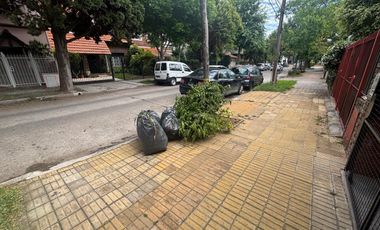 Chalet en zona residencial - La Lucila