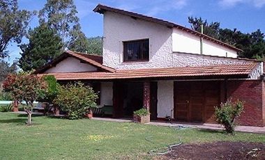 EXCELENTE QUINTA SOBRE DOS PARCELAS CON DOS VIVIENDAS EN MIRAMAR