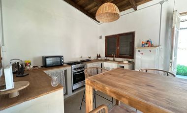 Las Rosas y Rigoberta, Menchú Tierra de sueños lll