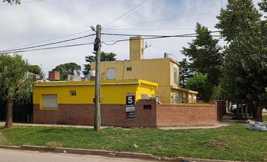 Oportunidad para Inversores en Cañuelas – 5 Departamentos en un mismo lote!