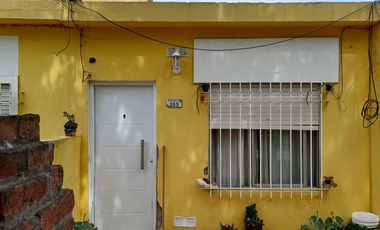 Oportunidad para Inversores en Cañuelas – 5 Departamentos en un mismo lote!