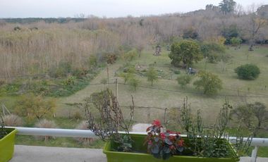 Departamento en venta - 3 Dormitorios 2 Baños - 80Mts2 - Castelar