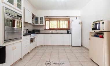 Venta - Casa 3 ambientes - Barrio La Florida