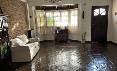 DUPLEX 4 AMB TAPIALES