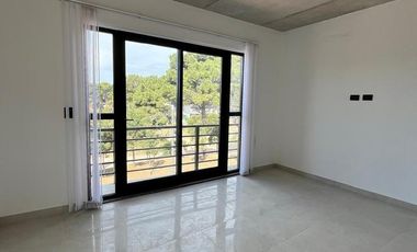 Triplex en venta - 3 Dormitorios 2 Baños - 115Mts2 - Pinamar