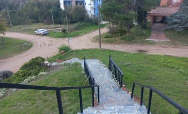 Casa en venta - 2 Dormitorios 1 Baño - Ostende