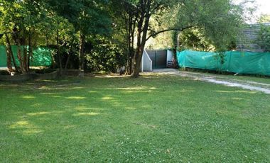 Casa en venta - 5 Dormitorios 3 Baños - 1200mts2 - La Plata