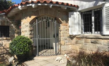 ALQUILER TEMPORADA | AMPLIA CASA CON PATIO Y PARRILLA | ZONA GUEMES