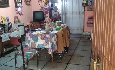 Casa en  buena ubicación