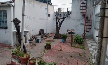 Casa en  buena ubicación