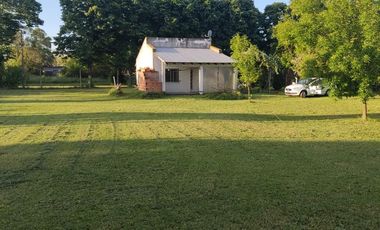 Casa en venta - 2 Dormitorios 1 Baño - 3000mts2 - Cazon