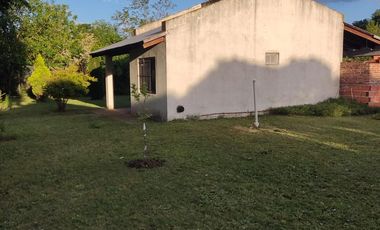 Casa en venta - 2 Dormitorios 1 Baño - 3000mts2 - Cazon