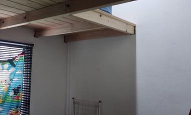 Casa en venta - 2 Dormitorios 1 Baño - 3000mts2 - Cazon