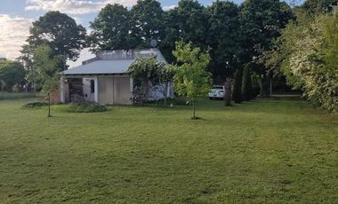 Casa en venta - 2 Dormitorios 1 Baño - 3000mts2 - Cazon