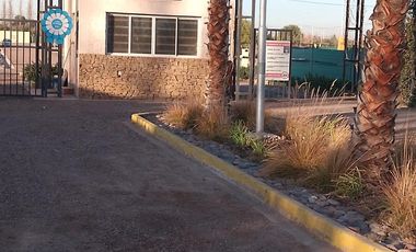 Casa a Terminar en Barrio Privado Distrito Alto