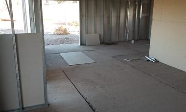 Casa a Terminar en Barrio Privado Distrito Alto