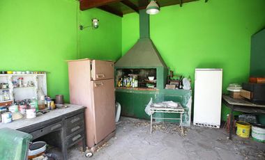 Casa en Planta Baja en Olivos ideal para reciclar