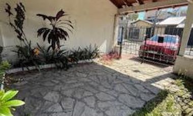 Casa en Planta Baja en Olivos ideal para reciclar