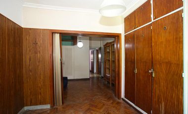 Casa en Planta Baja en Olivos ideal para reciclar