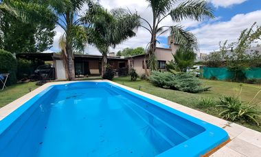 Venta - Casa - Barrio Parque Exaltación - Exaltación de la Cruz