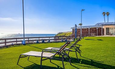 Casa en Renta frente al mar en el centro de Rosarito