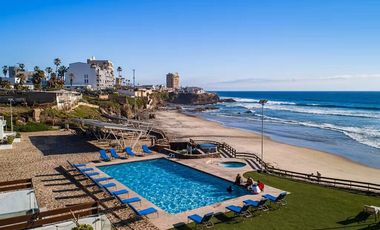 Casa en Renta frente al mar en el centro de Rosarito