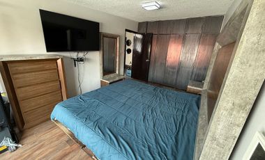 Casa remodelada en privada con vigilancia en Bosques de Aragón