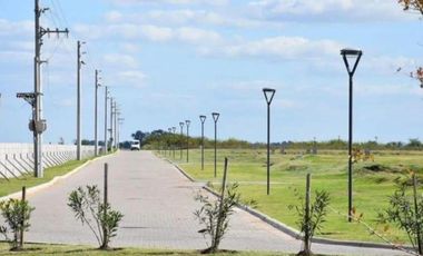 Terreno en venta - 865mts2 - Santa Clara al Sur