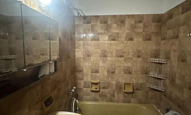 Casa en Heguilor y 12 de Octubre