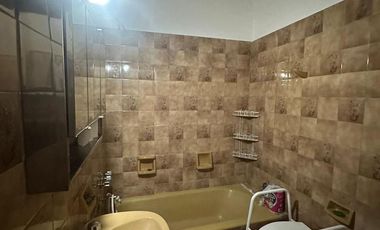 Casa en Heguilor y 12 de Octubre