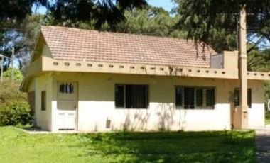 Quinta de 7500m2 con casas, galpones, y stud para caballos