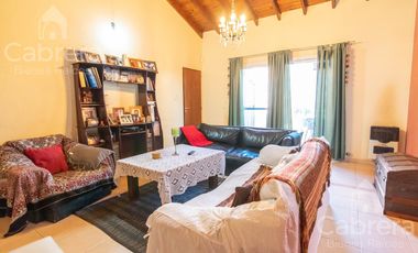 Casa en  Villa Castels 3/4 dormitorios