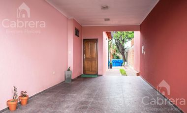 Casa en  Villa Castels 3/4 dormitorios