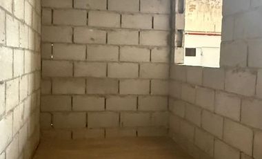 Depósito de 698 m2 cubiertos en Florida