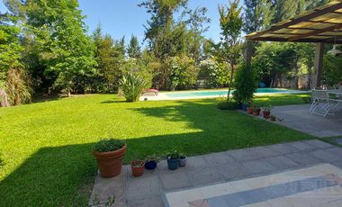 OPORTUNIDAD. APTO CREDITO. 3 DORMITORIOS, ESCRITORIO y SERVICIO.