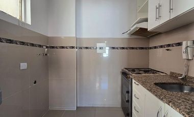 Dpto en ALQUILER: 2 dormitorios - Bv Illia esq Bv Chacabuco