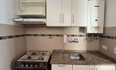 Dpto en ALQUILER: 2 dormitorios - Bv Illia esq Bv Chacabuco