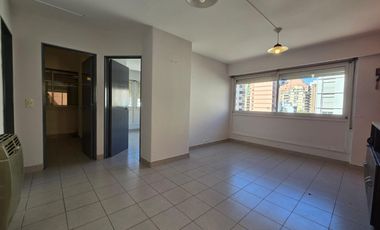 Dpto en ALQUILER: 2 dormitorios - Bv Illia esq Bv Chacabuco