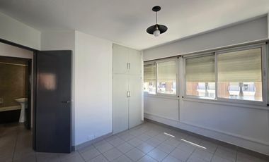 Dpto en ALQUILER: 2 dormitorios - Bv Illia esq Bv Chacabuco