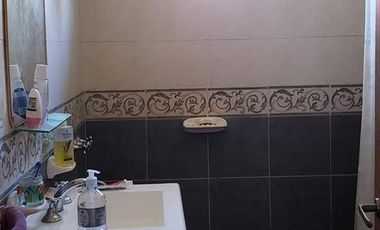 Casa en venta - 2 Dormitorios 1 Baño - 260mts2 - Aguas Verdes