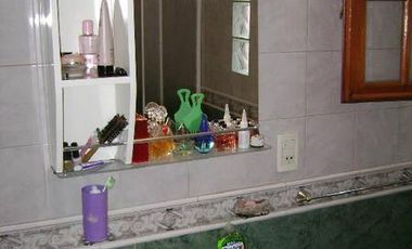 CHALET 5 AMBIENTES EN GASCON Y JUJUY