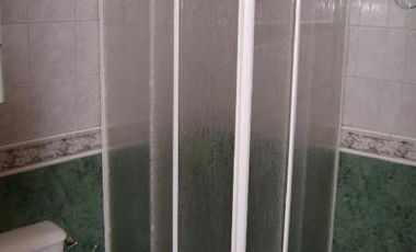 CHALET 5 AMBIENTES EN GASCON Y JUJUY