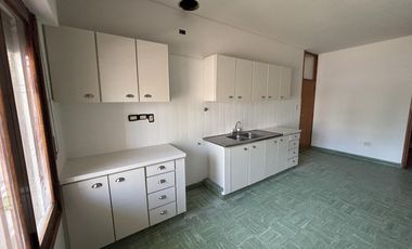 Casa en alquiler calle Pueyrredón