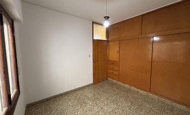 Casa en alquiler calle Pueyrredón