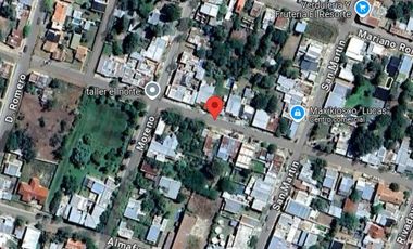 Casa en venta - 2 Dormitorios 2 Baños - 205Mts2 - Carmen de Areco