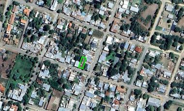Casa en venta - 2 Dormitorios 2 Baños - 205Mts2 - Carmen de Areco
