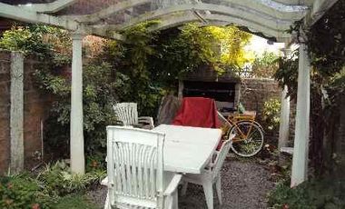 DUPLEX 3 AMBIENTES CON COCHERA- CASTELAR SUR